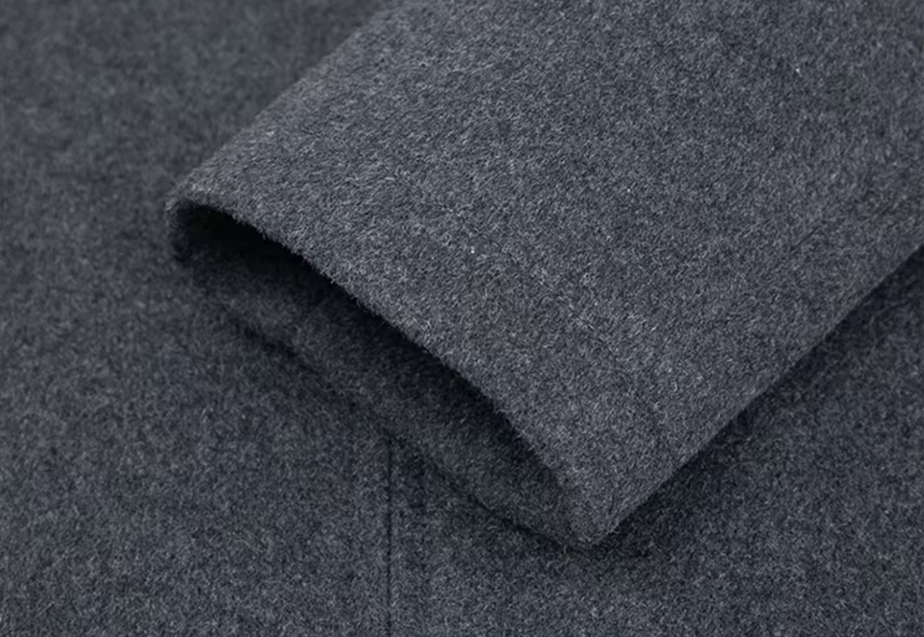 VESTE PUCURI ® – ÉLÉGANCE AU QUOTIDIEN
