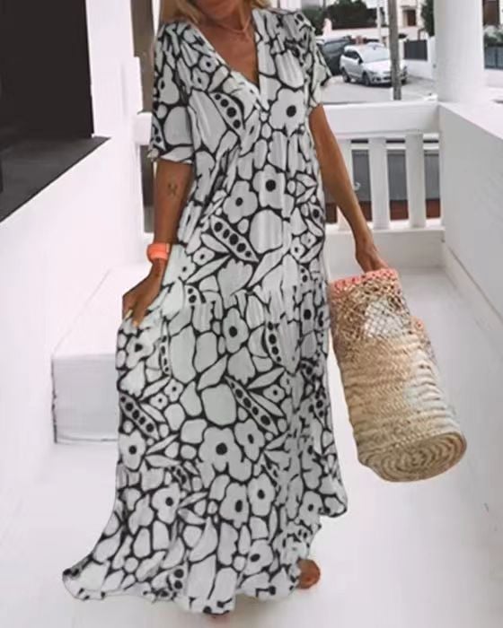 Juni™ | Ibiza-stil klänning med bohemiskt blomtryck