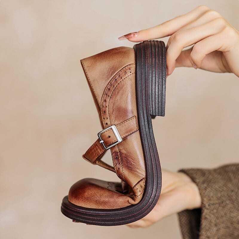 Chaussures pour femmes : le charme classique rencontre le confort moderne