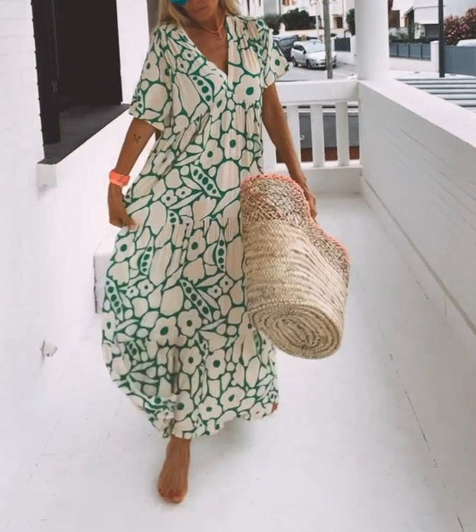Juni™ | Ibiza-stil klänning med bohemiskt blomtryck