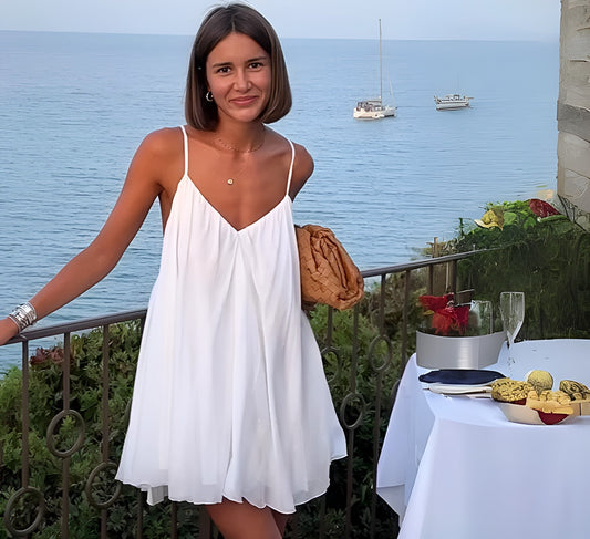 Mio™ | Robe mini élégante dos nu
