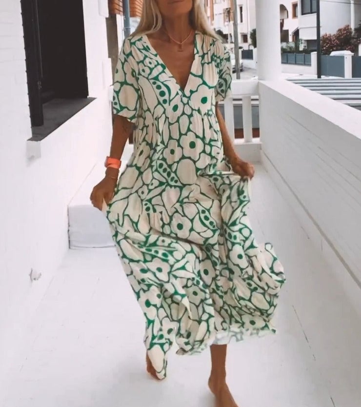 Juni™ | Ibiza-stil klänning med bohemiskt blomtryck