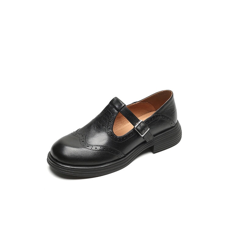 Chaussures pour femmes : le charme classique rencontre le confort moderne