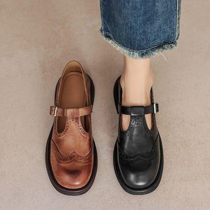 Chaussures pour femmes : le charme classique rencontre le confort moderne